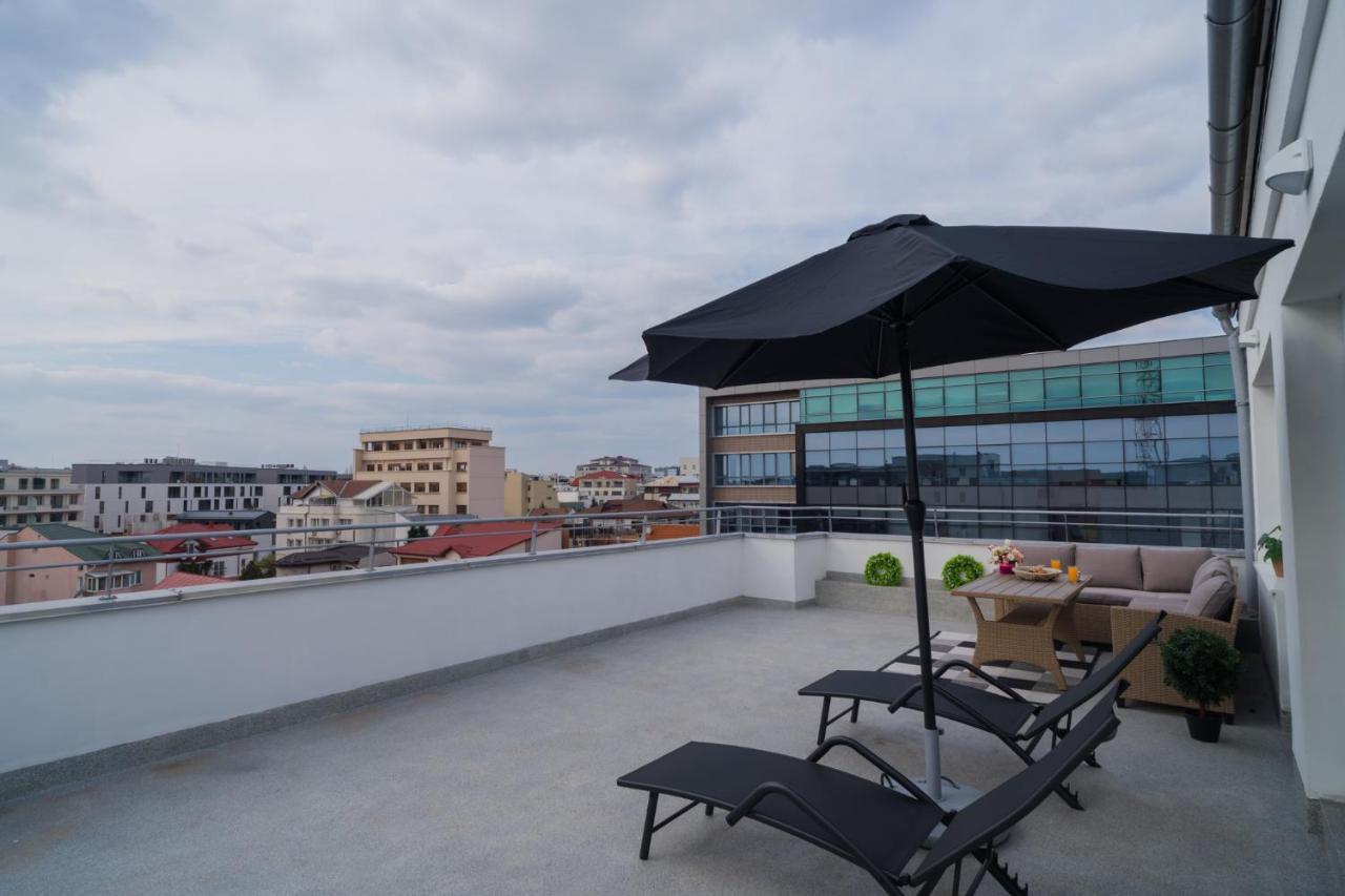 Penthouse With Huge Rooftop Terrace & City View Bucureşti Eksteriør bilde