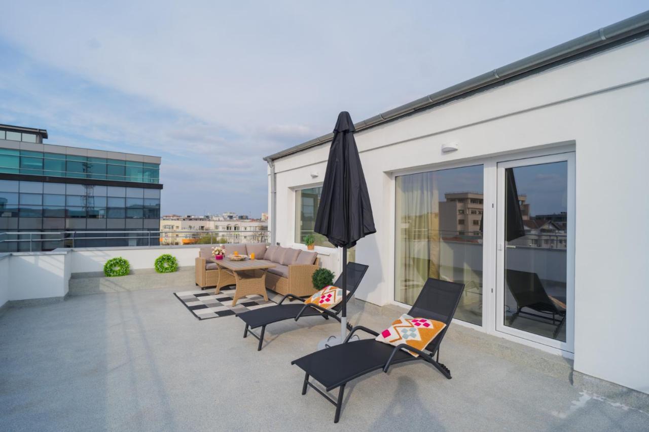 Penthouse With Huge Rooftop Terrace & City View Bucureşti Eksteriør bilde