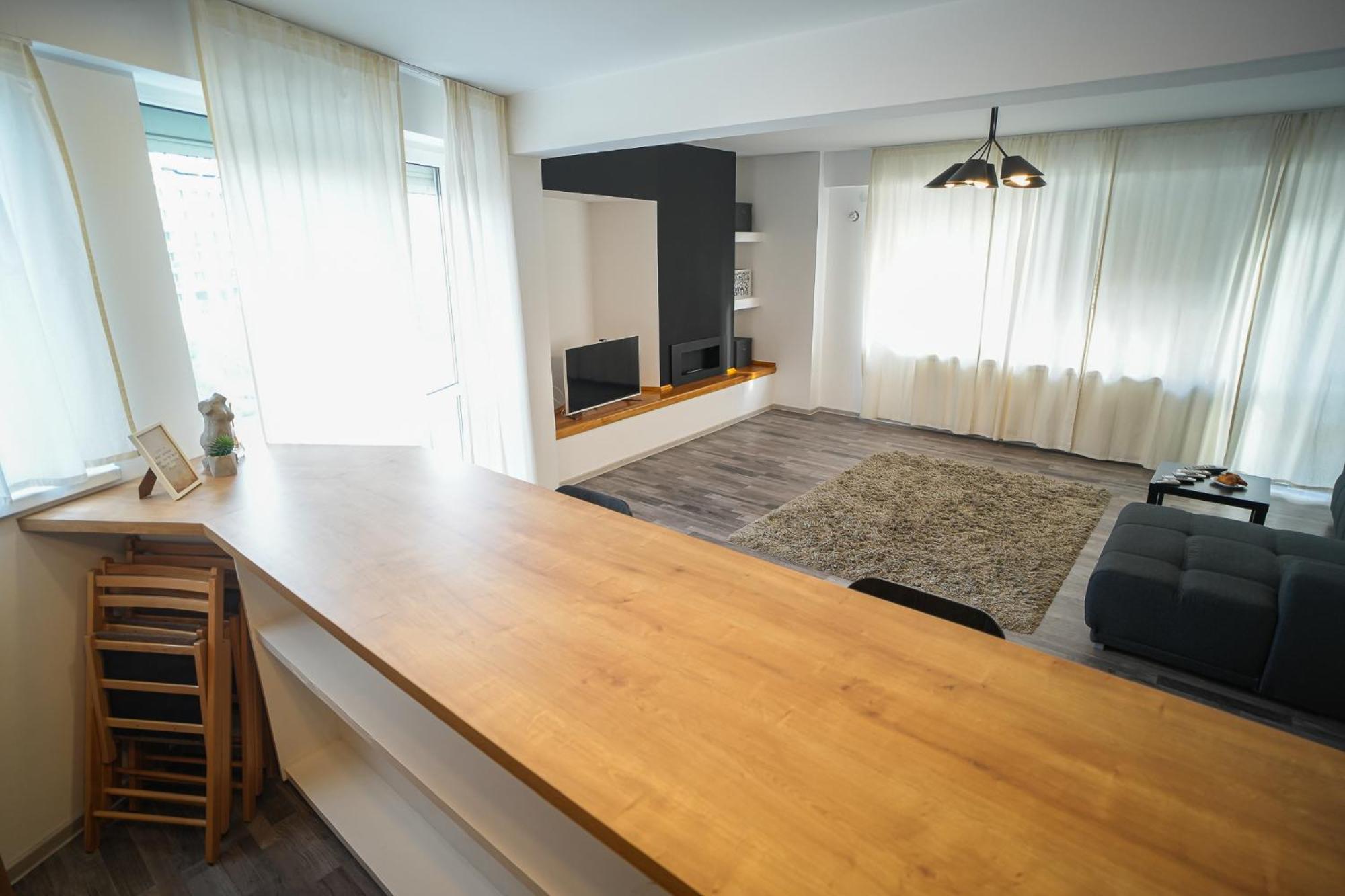 Penthouse With Huge Rooftop Terrace & City View Bucureşti Eksteriør bilde